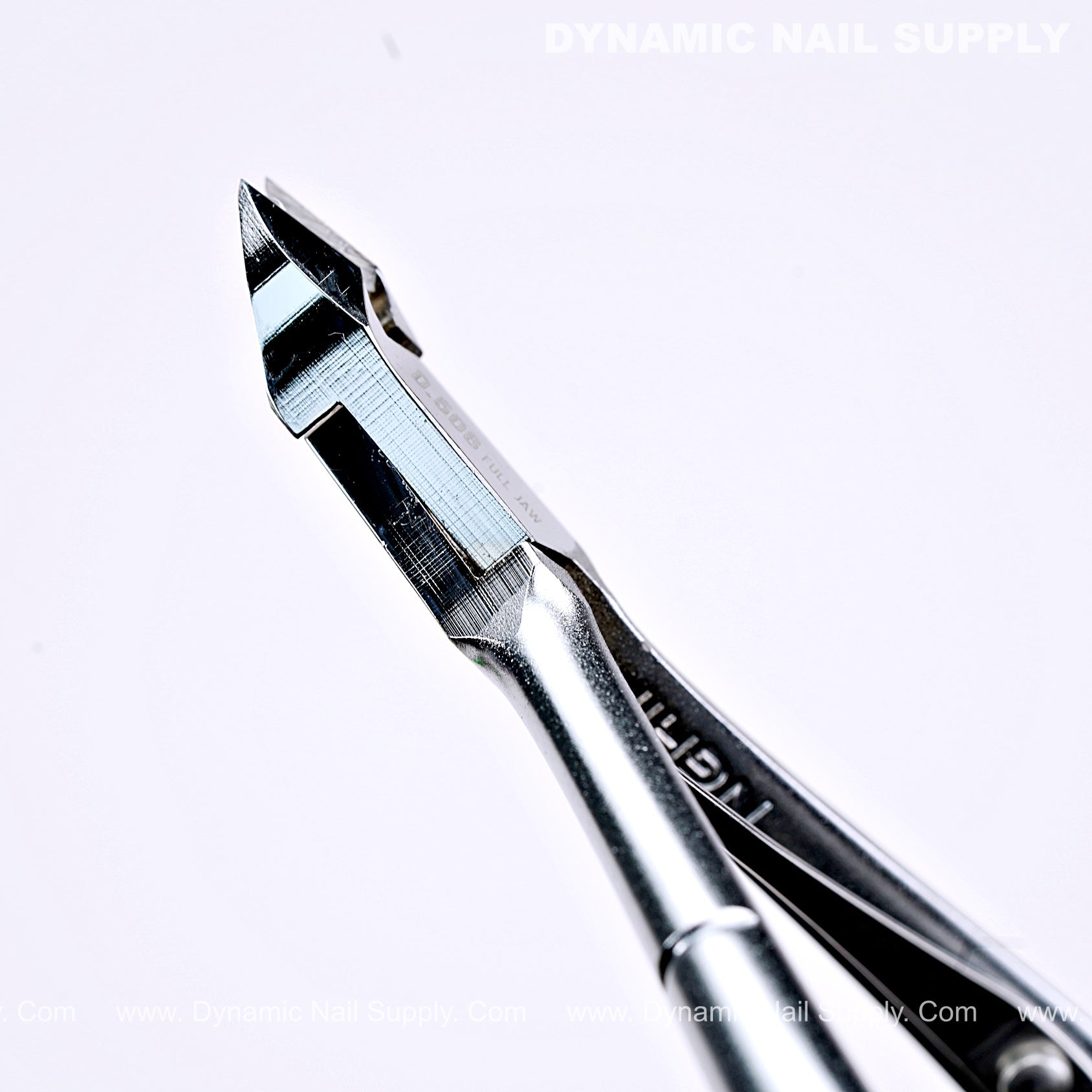 D506 - Professional Carbon Steel Cuticle Nippers that Engineered for control and performance