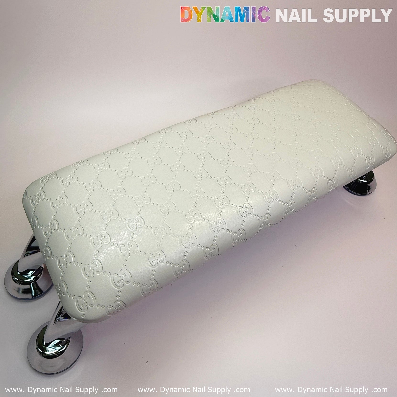 (Full-grain Small GC logo) Leather Armrest with Cushion Pillow for Pedicure Manicure (Reposabrazos Para Manicura)