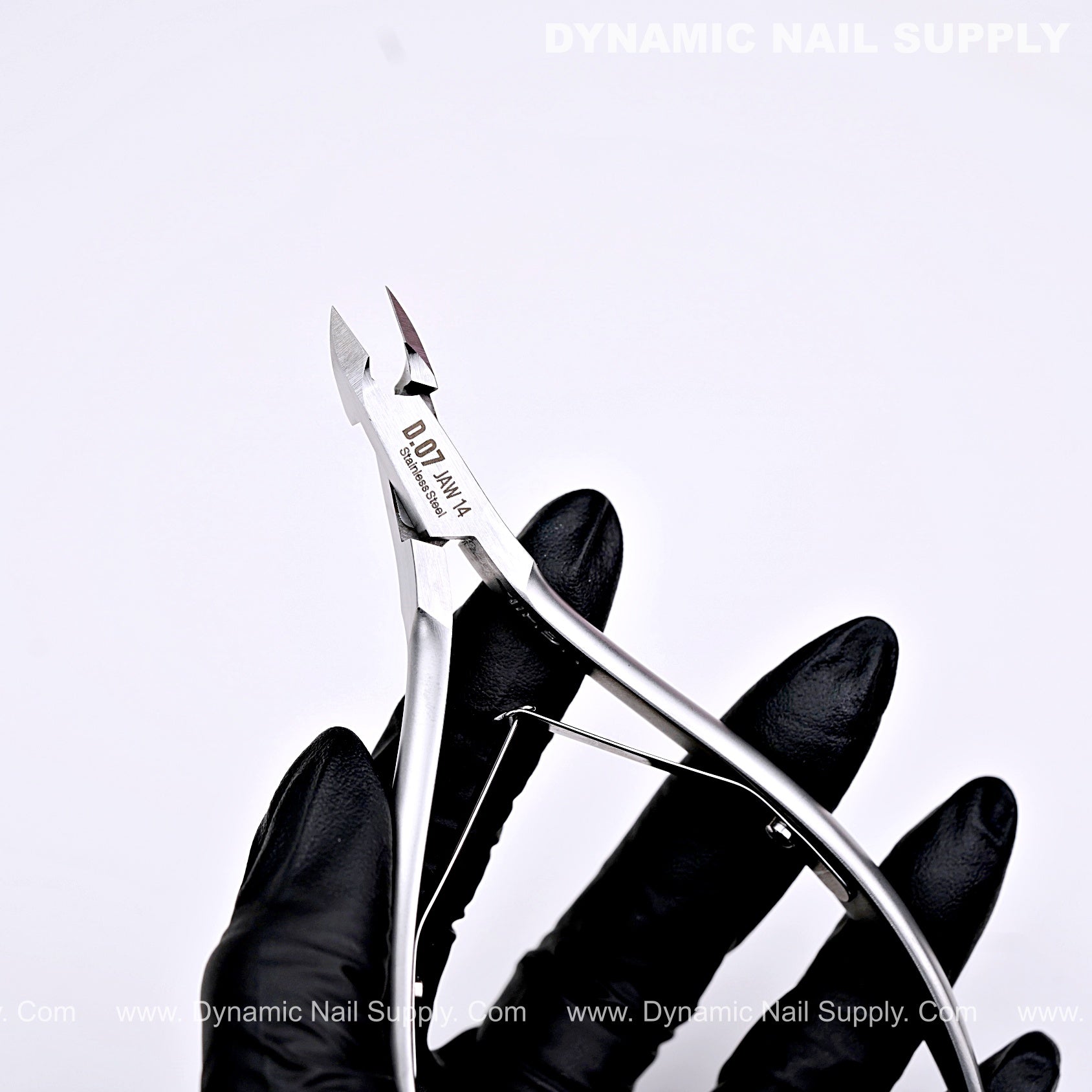 D07 - Jaw 14 - Cuticle Nippers for Nails – Super Fine Jaw Cuticle Clippers with Smooth Spring Action