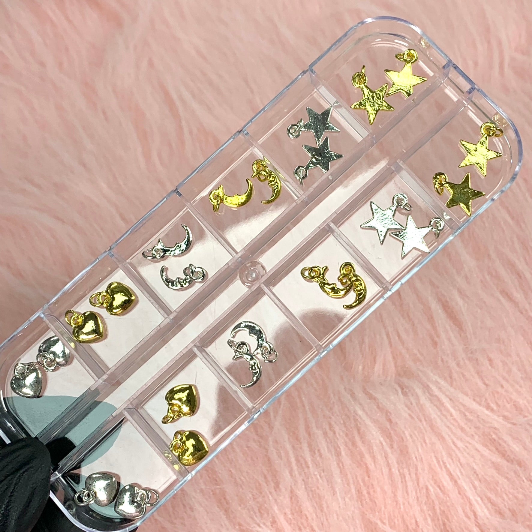 24pcs Silver and Gold star moon  heart shape dangles for nails art design