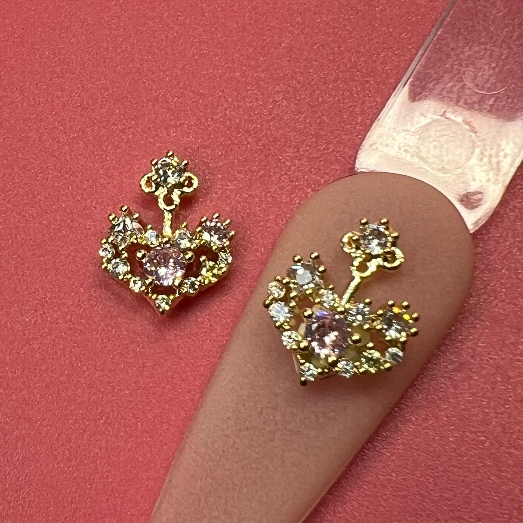2 pcs 3D Heart-shape Charm for Nails Art Design (Pink Rhinestones engraved)