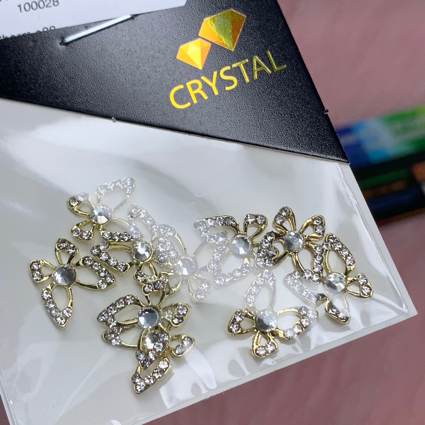Crystal-Edge 3d Luxury Butterfly charms for nails art design (Silver Crystal Diamond)