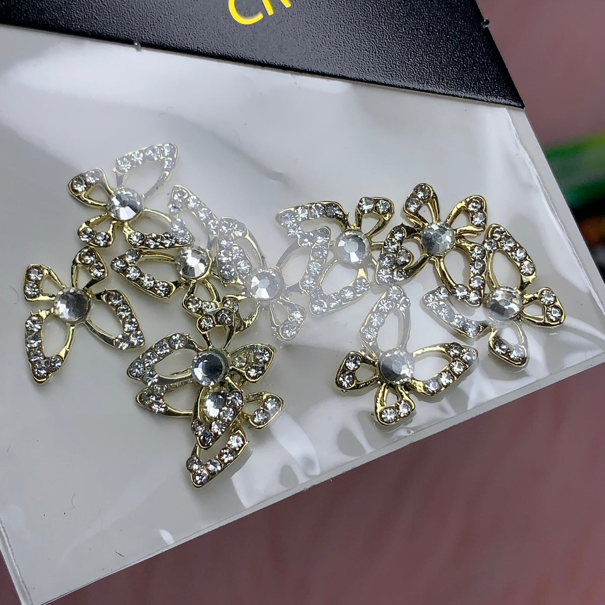 Crystal-Edge 3d Luxury Butterfly charms for nails art design (Silver Crystal Diamond)