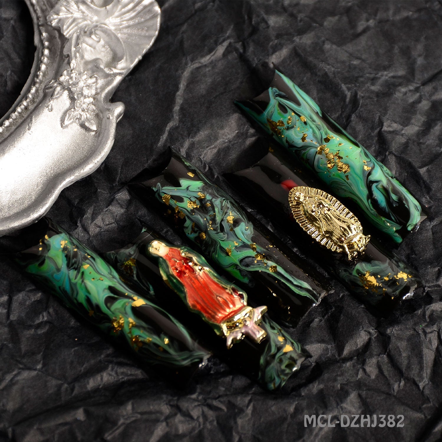 20 pcs Virgin Mary charms (colored) for Vintage Nails Design