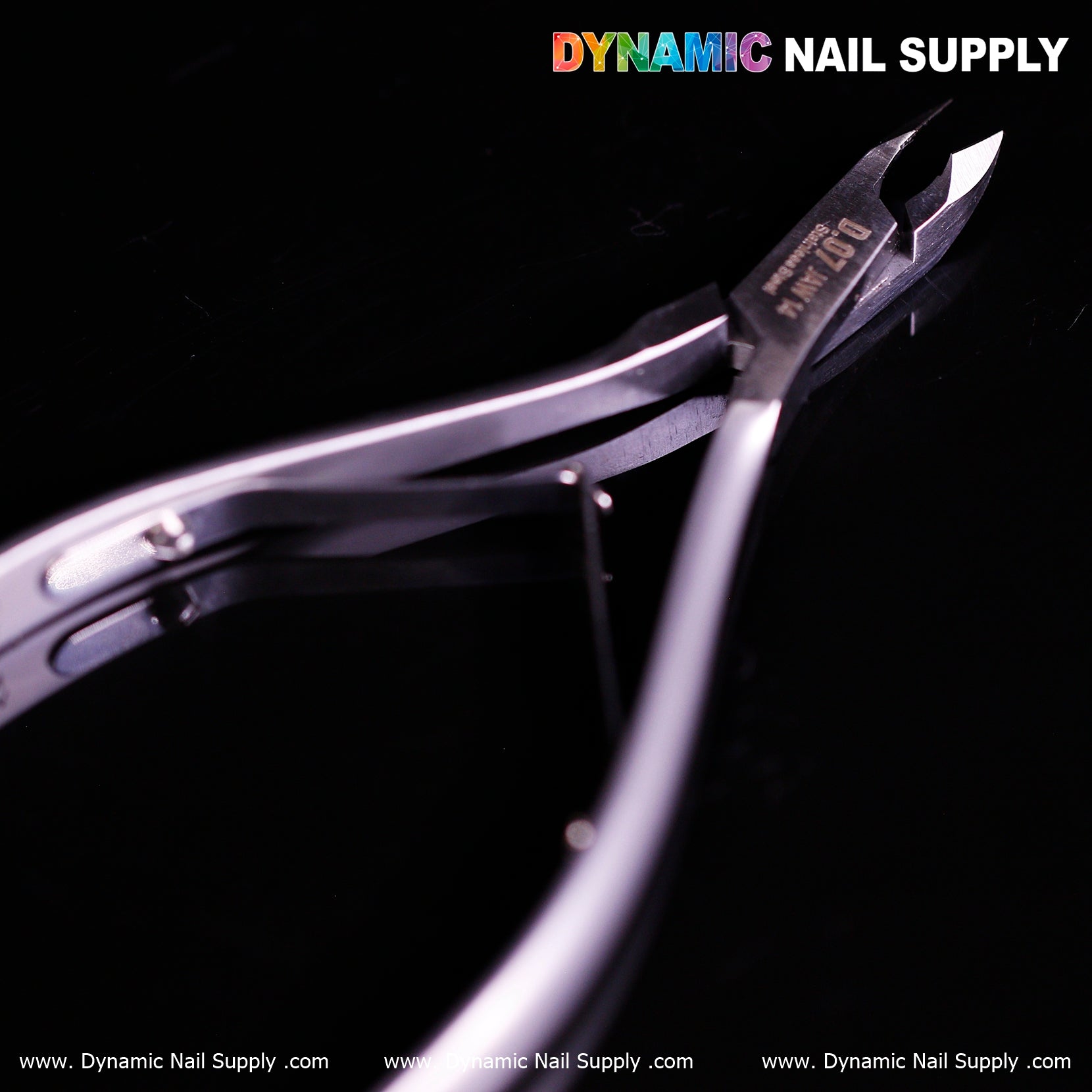 D07 - Jaw 14 - Cuticle Nippers for Nails – Super Fine Jaw Cuticle Clippers with Smooth Spring Action