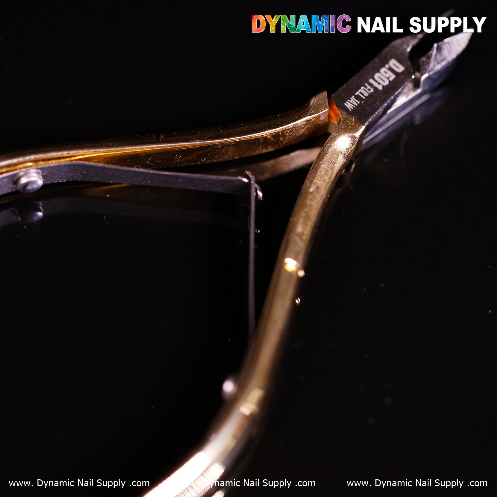 D501 - Ergonomic Carbon Steel Cuticle Nippers – Labor-Saving Design for Nail Techs and DIY Manicures