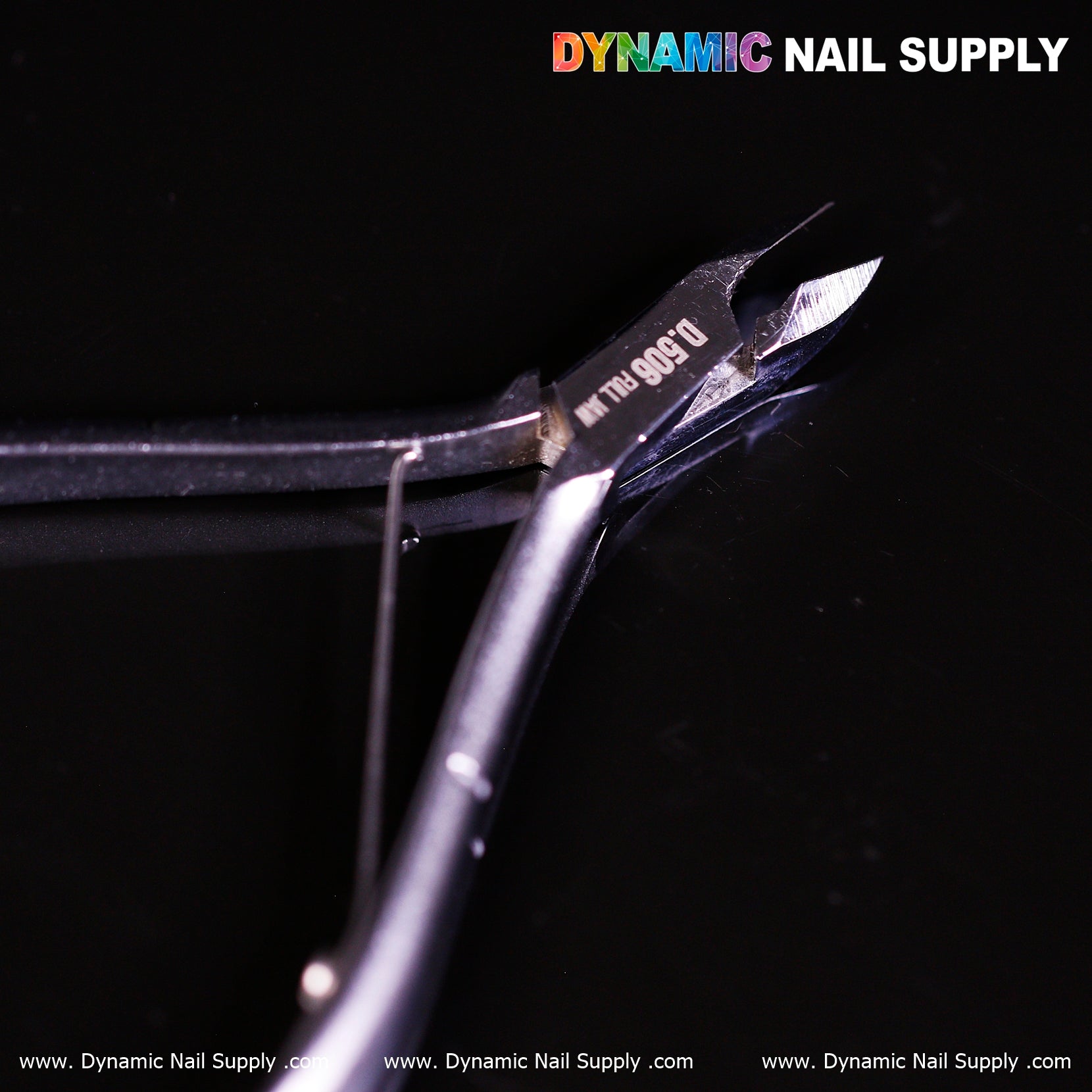 D506 - Professional Carbon Steel Cuticle Nippers that Engineered for control and performance