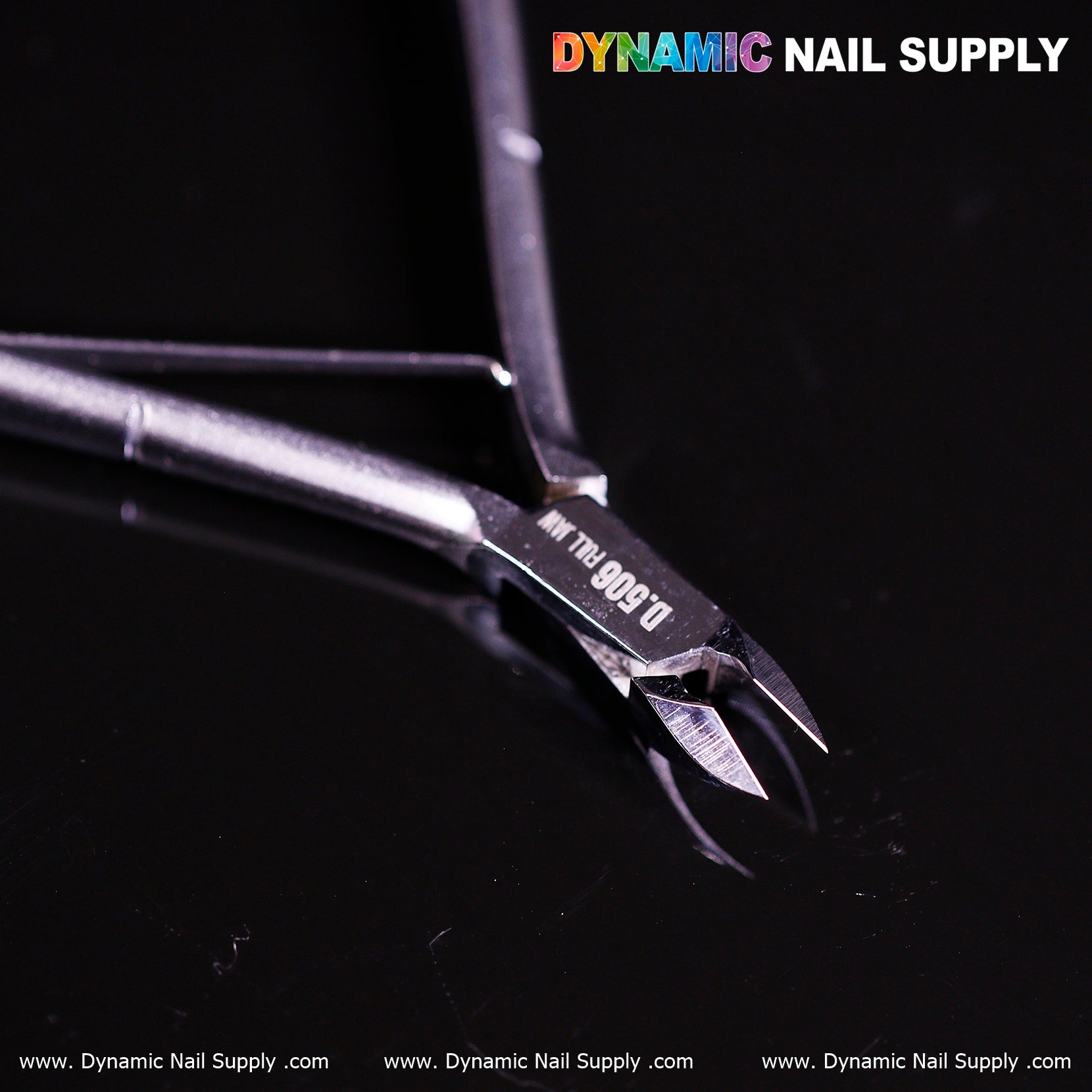 D506 - Professional Carbon Steel Cuticle Nippers that Engineered for control and performance
