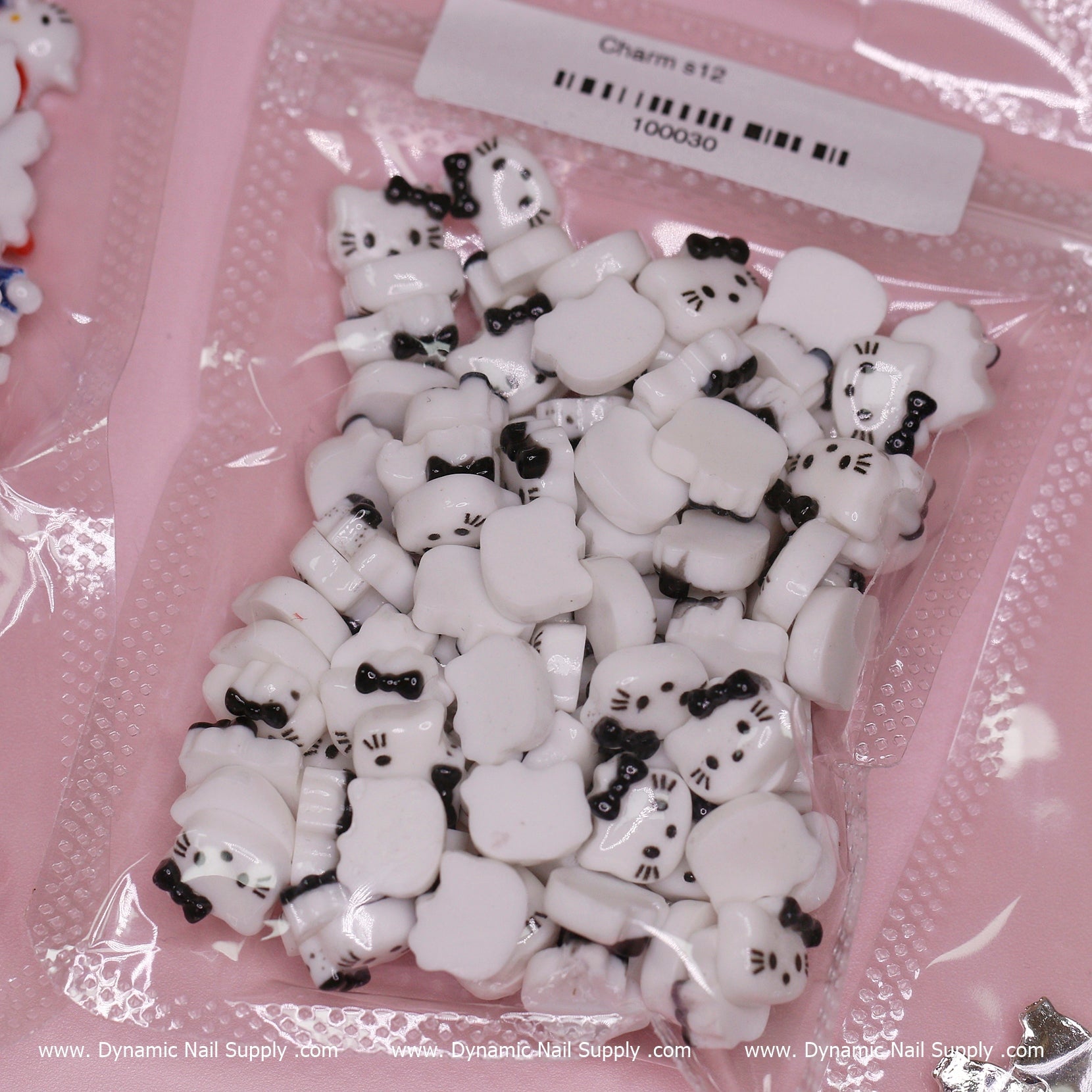 (Black) 100 pcs Cute Resin Hell0 Kitty Design Nail Charms