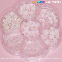 60 pcs White Iridescent Roses Charm with Pearls and Daisy Accessories for Nails Art Design