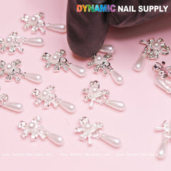 20 pcs Silver (Ribbon) Bow shape Dangle Charms with pearl for Nails Designer