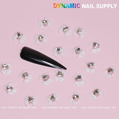 20 pcs Luxury White Bow Charms Engraved With Crystal Clear Heart For Valentines Nail Designs