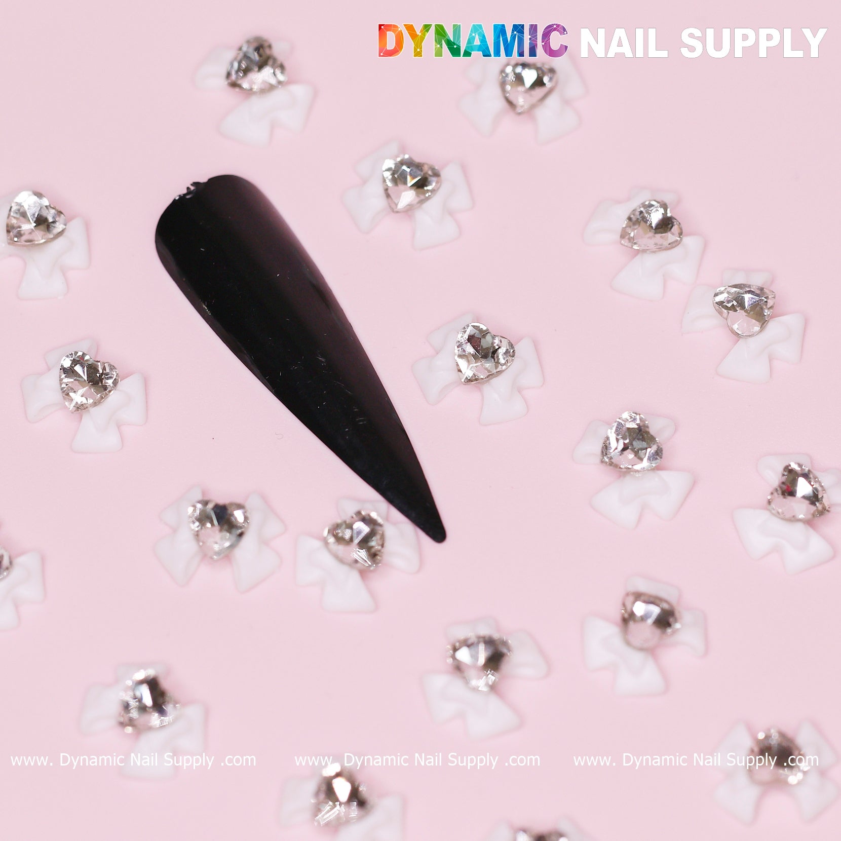20 pcs Luxury White Bow Charms Engraved With Crystal Clear Heart For Valentines Nail Designs