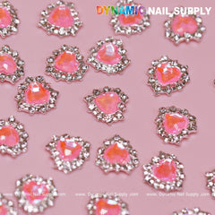 30 pcs 3D  Pink Ruby Heart Rhinestone Charm for Nails Art Design (Pink stones + Silver claws base)