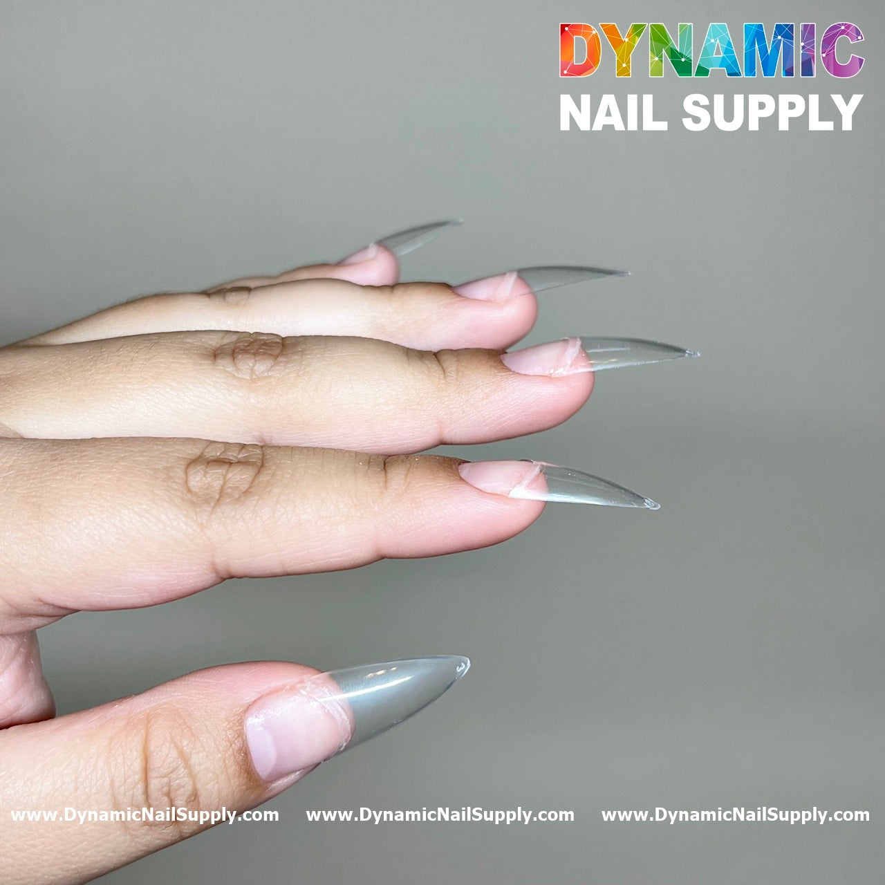 (Version 2024) Medium Almond Extension Nail Tips - Half Cover - Box of 500 pcs (Medium Stiletto)