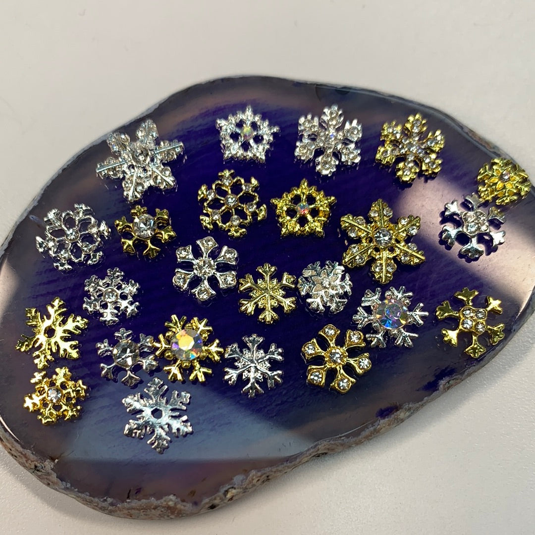 24pcs Snowflake Charms for Winter and Christmas nails art design