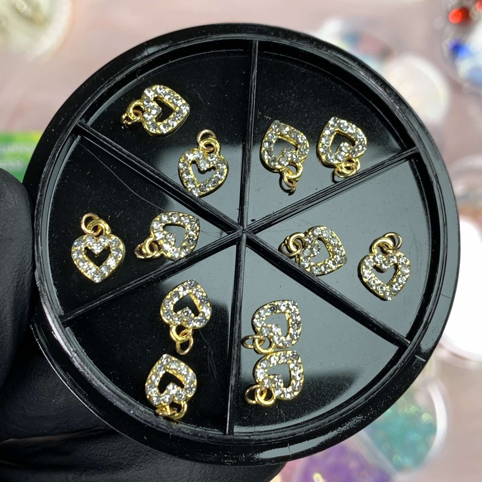 12 pcs Heart Shaped Dangles Charms for Nails designer