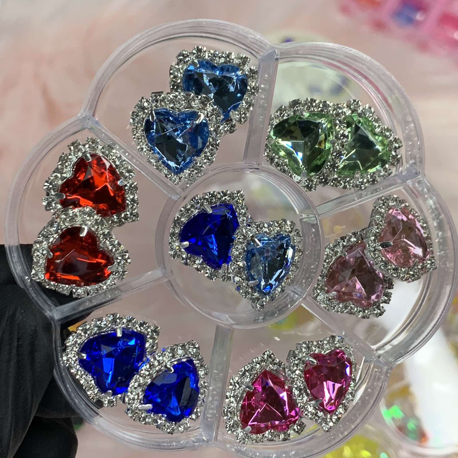 14 pcs Heart Shaped Rhinestone Charms for Nails Art Designer
