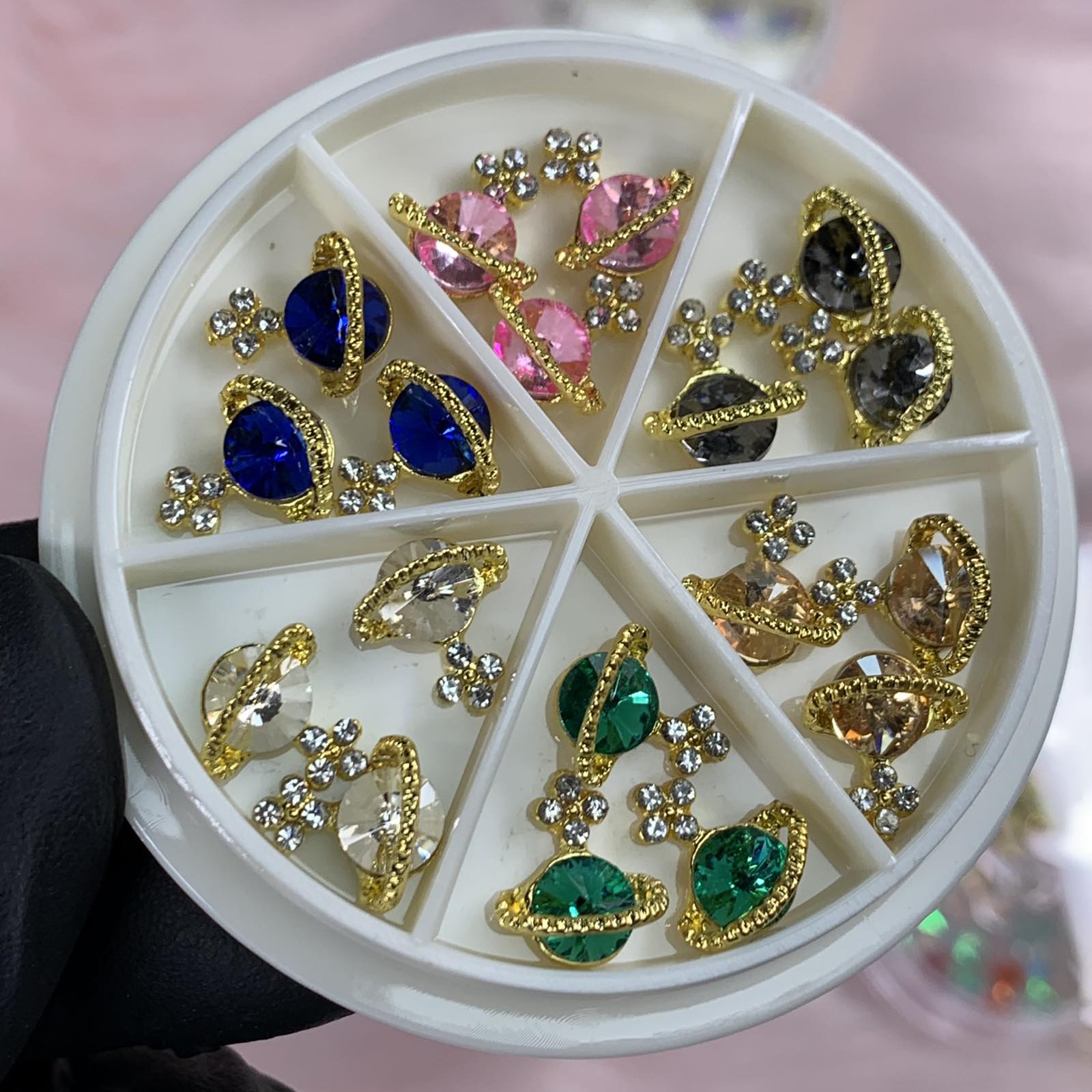 18 pcs (Gold) Planet Charms for Nails designer